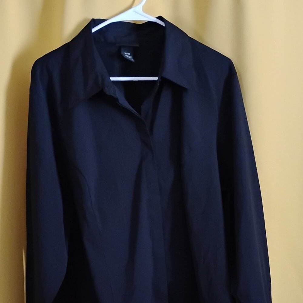 Lane Bryant Button Up Top Size 18/20 Black Blouse Collared Long Sleeve Shirt Com